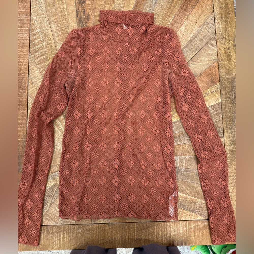 Free People long sleeve lace top